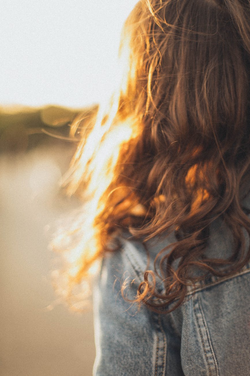 From Mane to Mess: My Postpartum Hair’s Dramatic Exit