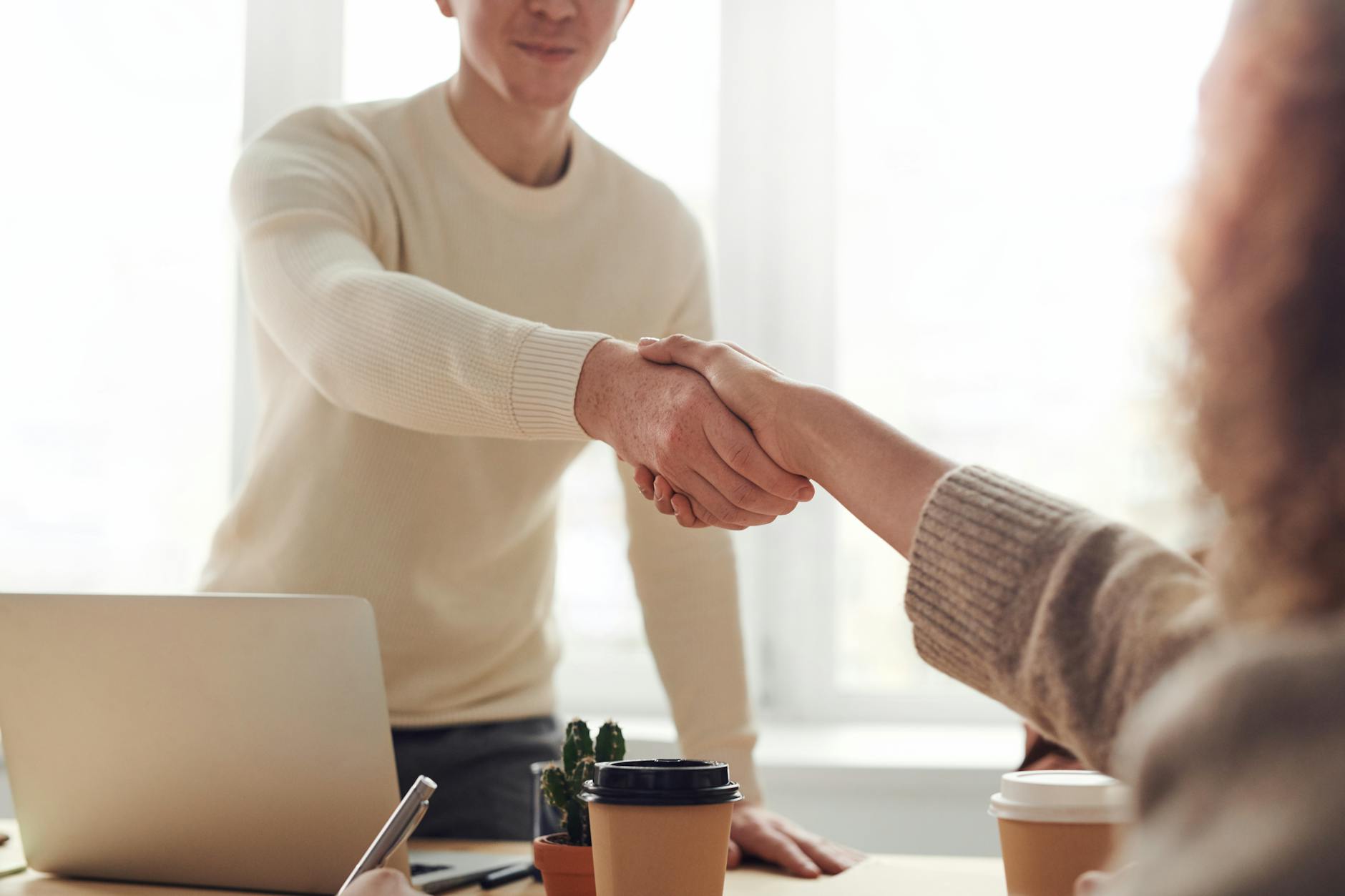 Choosing Between a Known Donor and an Anonymous Donor